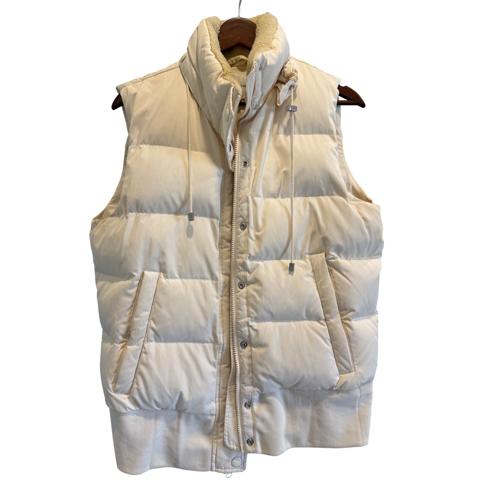 Banana Republic Puffer‎ Vest with hood and Sherpa Collar Winter Ivory Sz L